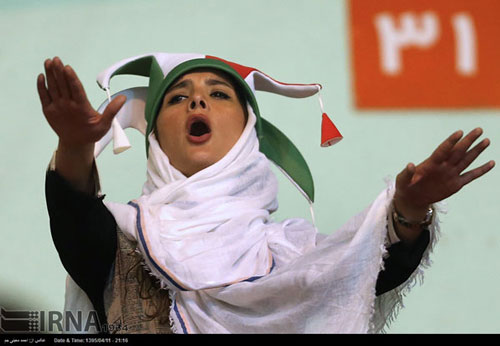 عکس های تماشاگران زن والیبال ایران در لیگ جهانی ۲۰۱۶