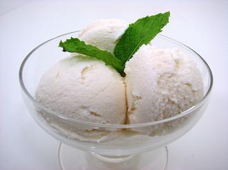 بستنی (1)
