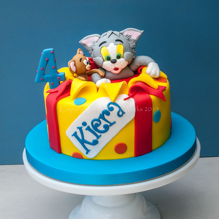 Tom and Jerry surprise birthday party cake