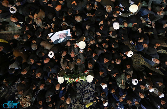 عکسهای خاکسپاری آیت الله هاشمی رفسنجانی در حرم امام